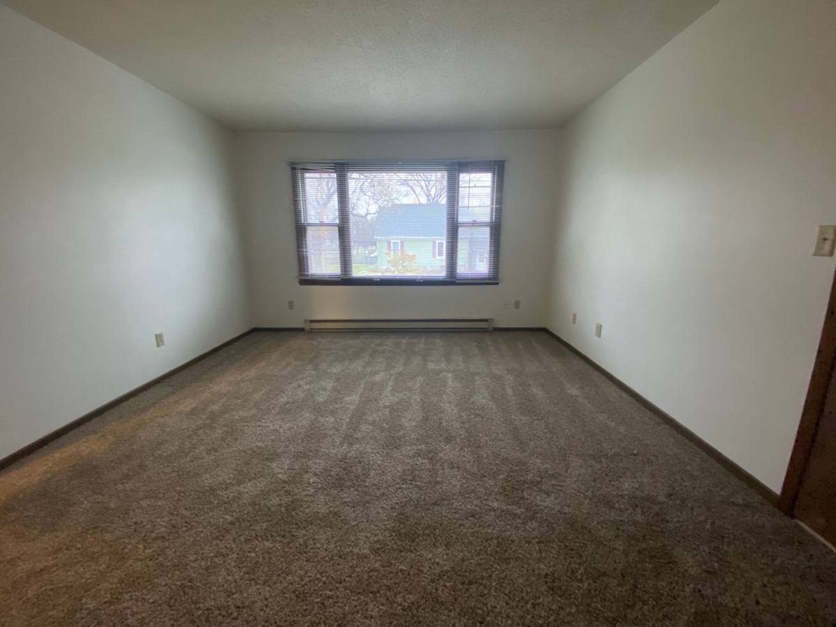 Apartment for rent at 201 9th Ave N, Fargo, ND 58102