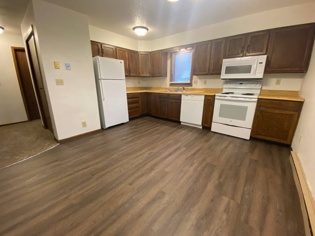 Apartment for rent at 201 9th Ave N, Fargo, ND 58102