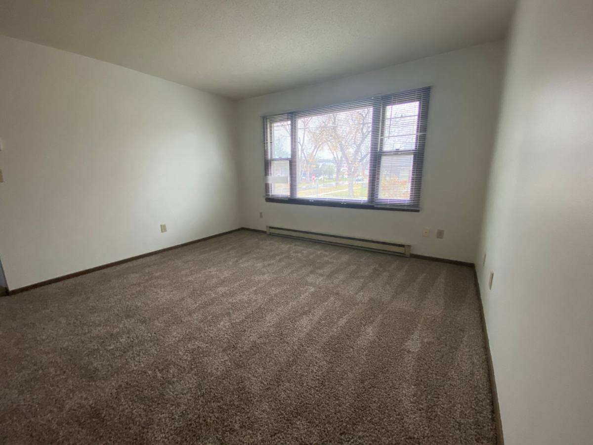 Apartment for rent at 201 9th Ave N, Fargo, ND 58102