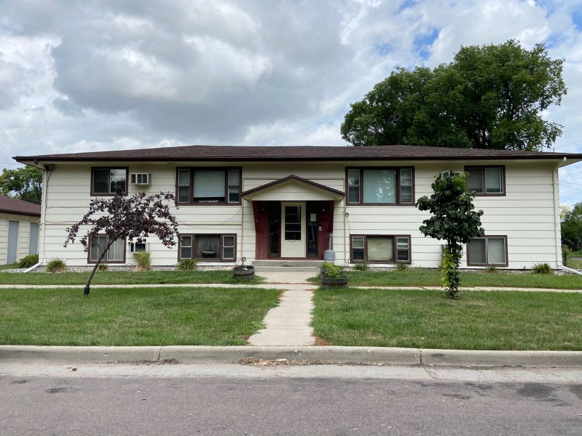 Apartment for rent at 201 9th Ave N, Fargo, ND 58102