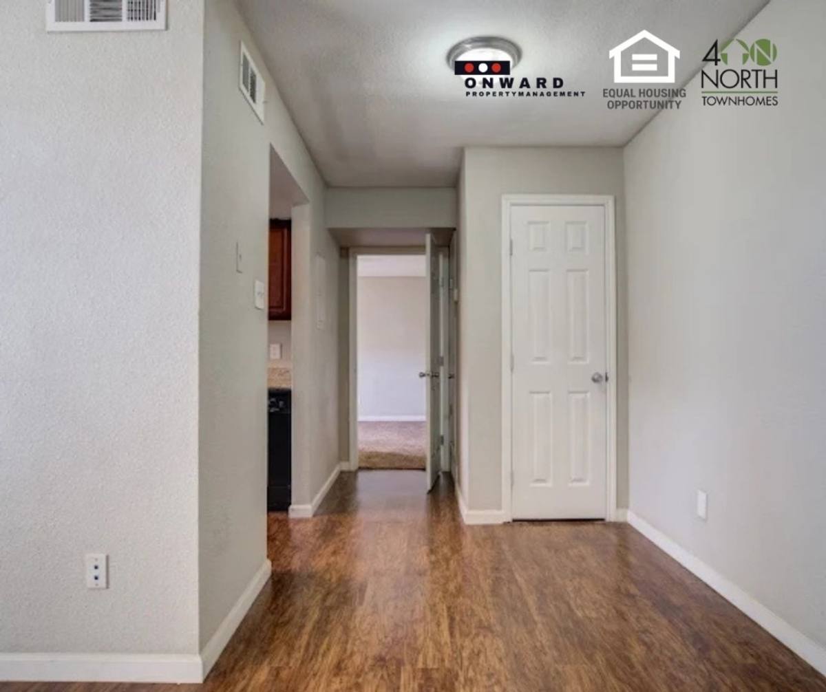 Townhouse for rent at 400 Cedar Ave, Levelland, TX 79336