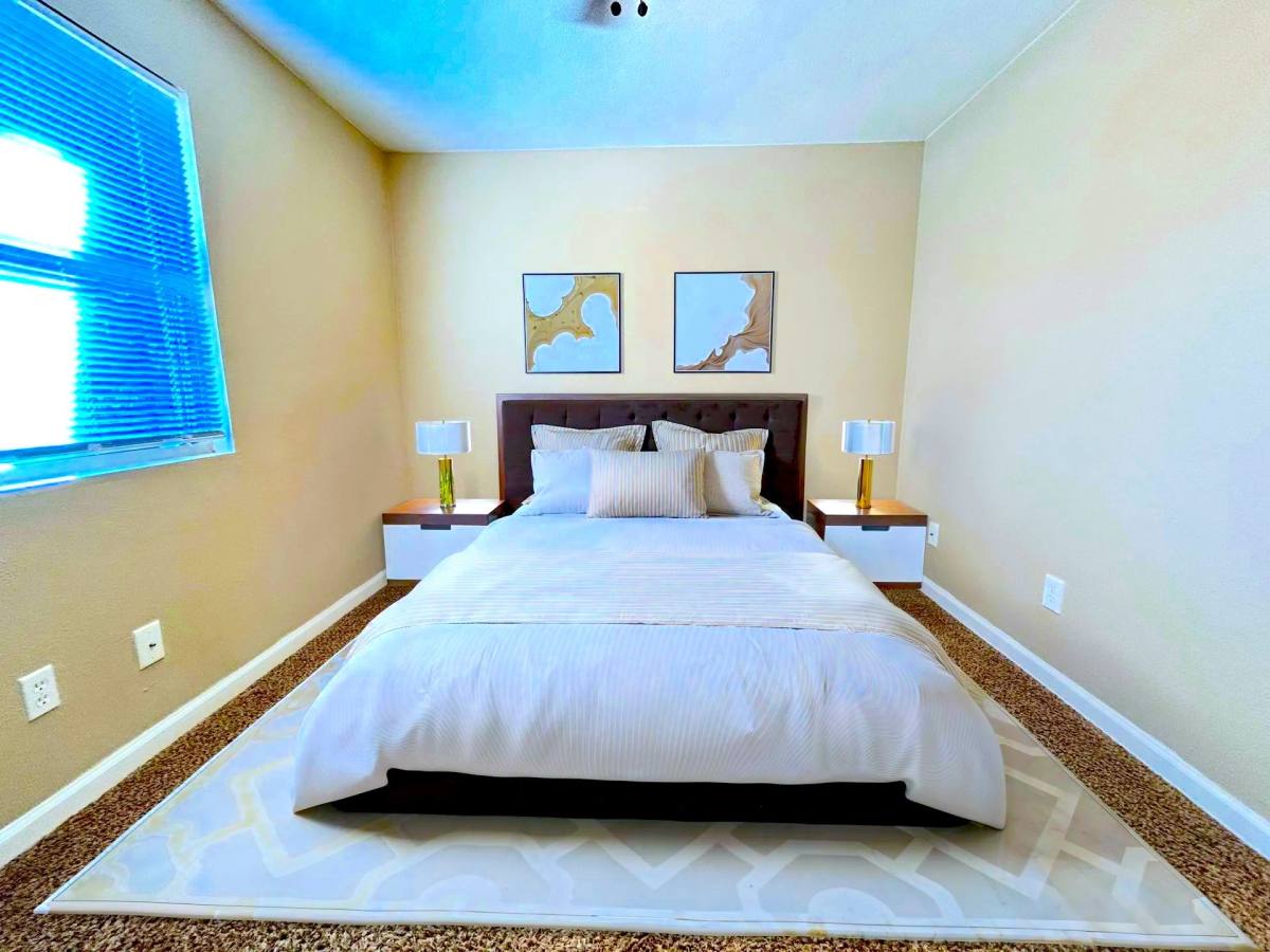 Townhouse for rent at 400 Cedar Ave, Levelland, TX 79336