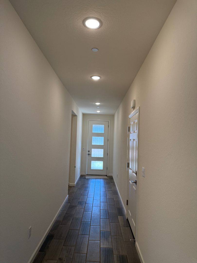 6599 E Weathermaker Ave, Fresno, CA 93727 - Apartment For Rent - Image 3