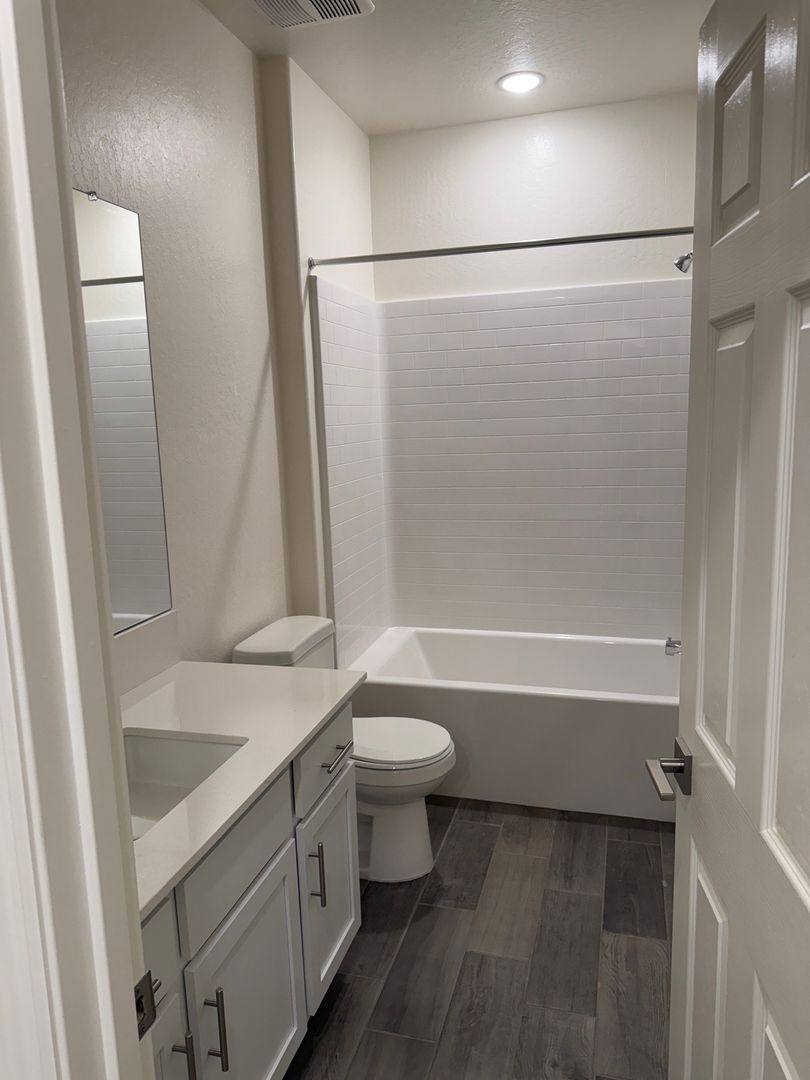 6599 E Weathermaker Ave, Fresno, CA 93727 - Apartment For Rent - Image 6