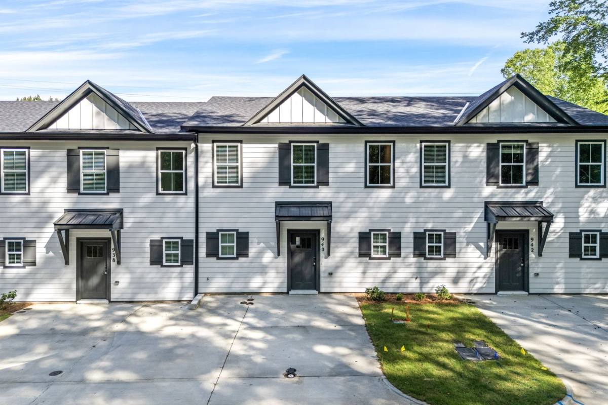 Townhouse for rent at 940 Winslow Court, Auburn, AL 36830