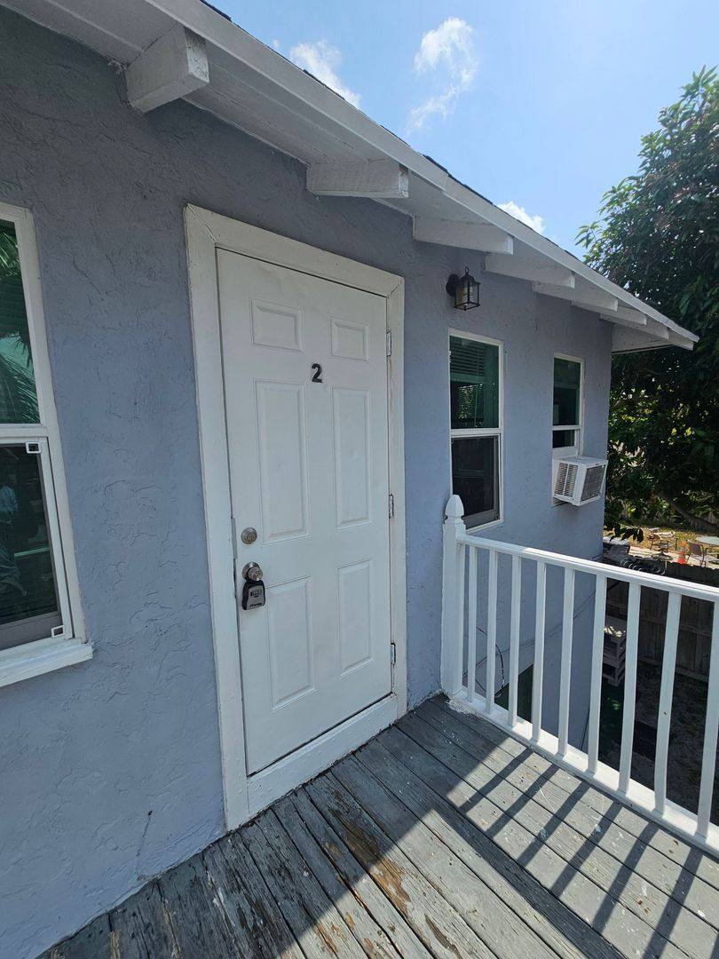 Apartment for rent at 529 Revere Rd, West Palm Beach, FL 33405