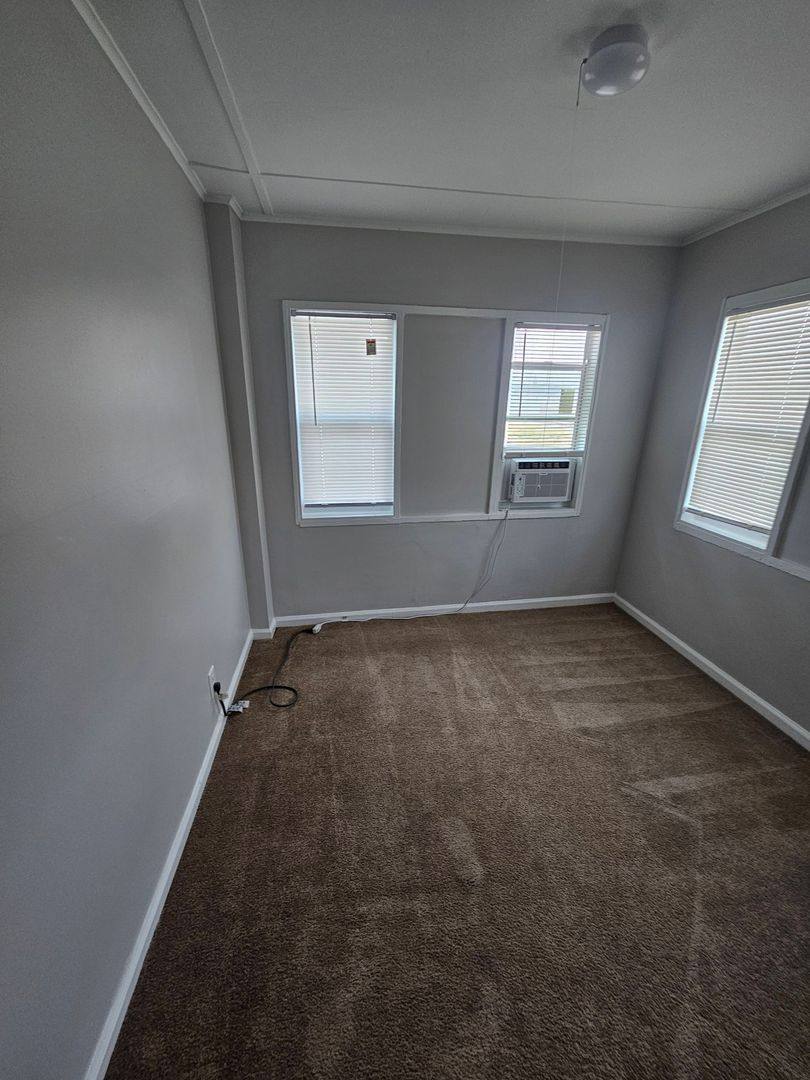 Apartment for rent at 529 Revere Rd, West Palm Beach, FL 33405