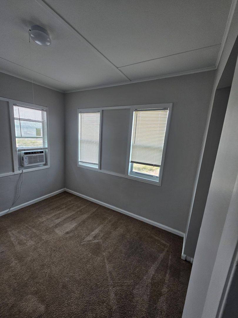 Apartment for rent at 529 Revere Rd, West Palm Beach, FL 33405