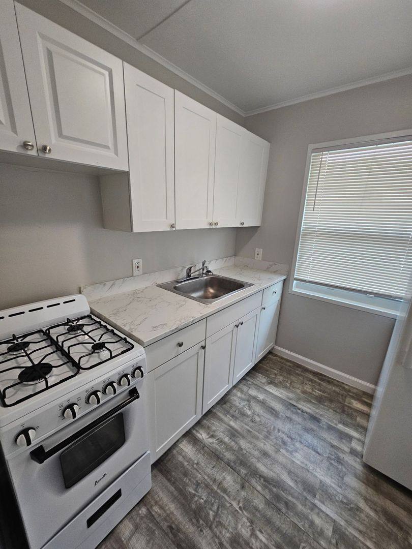 Apartment for rent at 529 Revere Rd, West Palm Beach, FL 33405