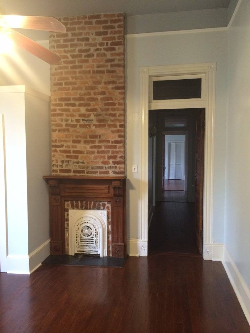 Apartment for rent at 7625 Oak St, New Orleans, LA 70118