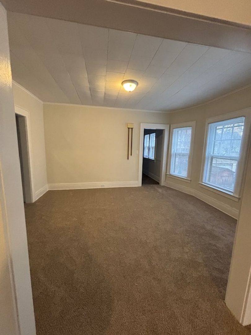 Apartment for rent at 620-22 Fellows Ave, Syracuse, NY 13210