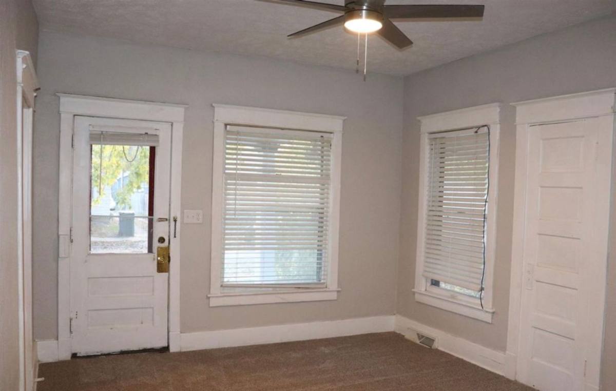 Apartment for rent at 1535 N 32nd St, Lincoln, NE 68503