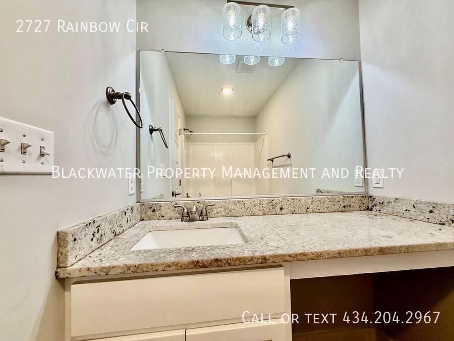 House for rent at 2727 Rainbow Circle, Lynchburg, VA 24501