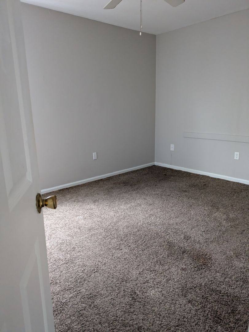 Apartment for rent at 211 N Washington St, Dublin, GA 31021