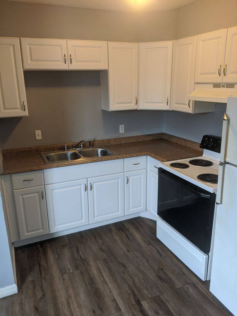 Apartment for rent at 211 N Washington St, Dublin, GA 31021