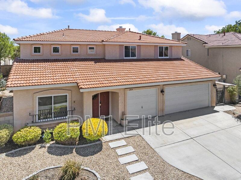 House for rent at 2814 Caruso Lane, Lancaster, CA 93536