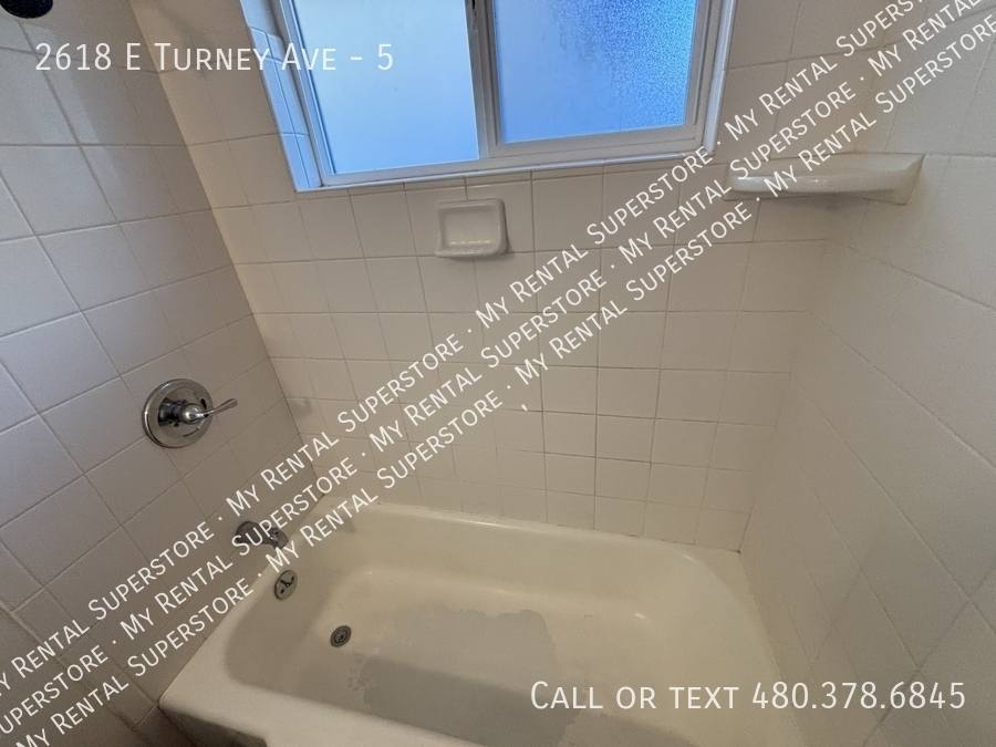 Apartment for rent at 2618 E Turney Ave #5, Phoenix, AZ 85016