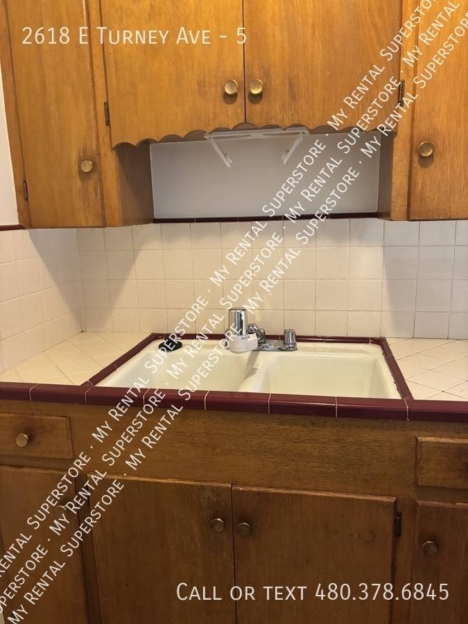 Apartment for rent at 2618 E Turney Ave #5, Phoenix, AZ 85016