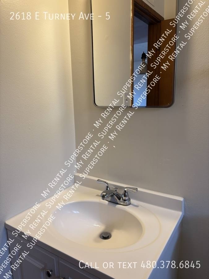 Apartment for rent at 2618 E Turney Ave #5, Phoenix, AZ 85016