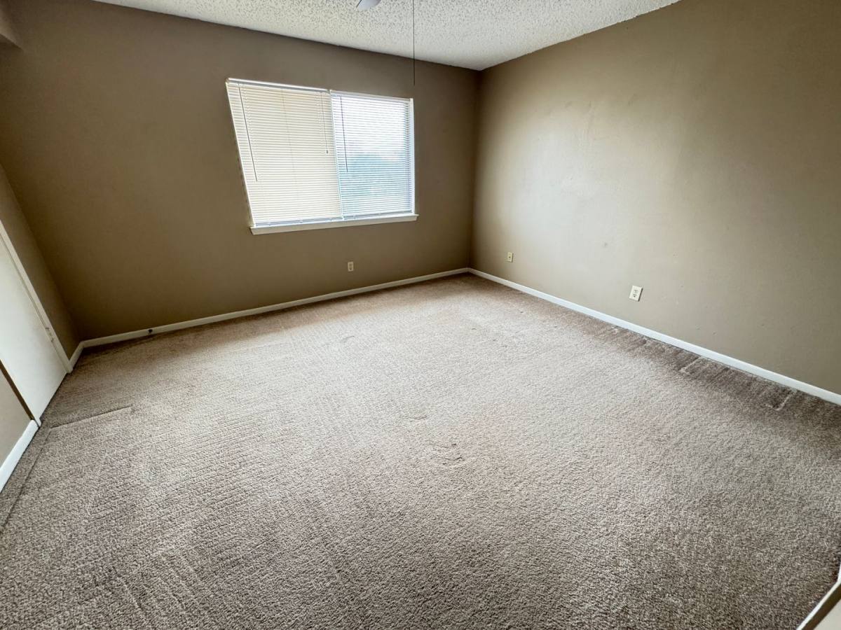 Apartment for rent at 2202 Hunt Dr, Killeen, TX 76543