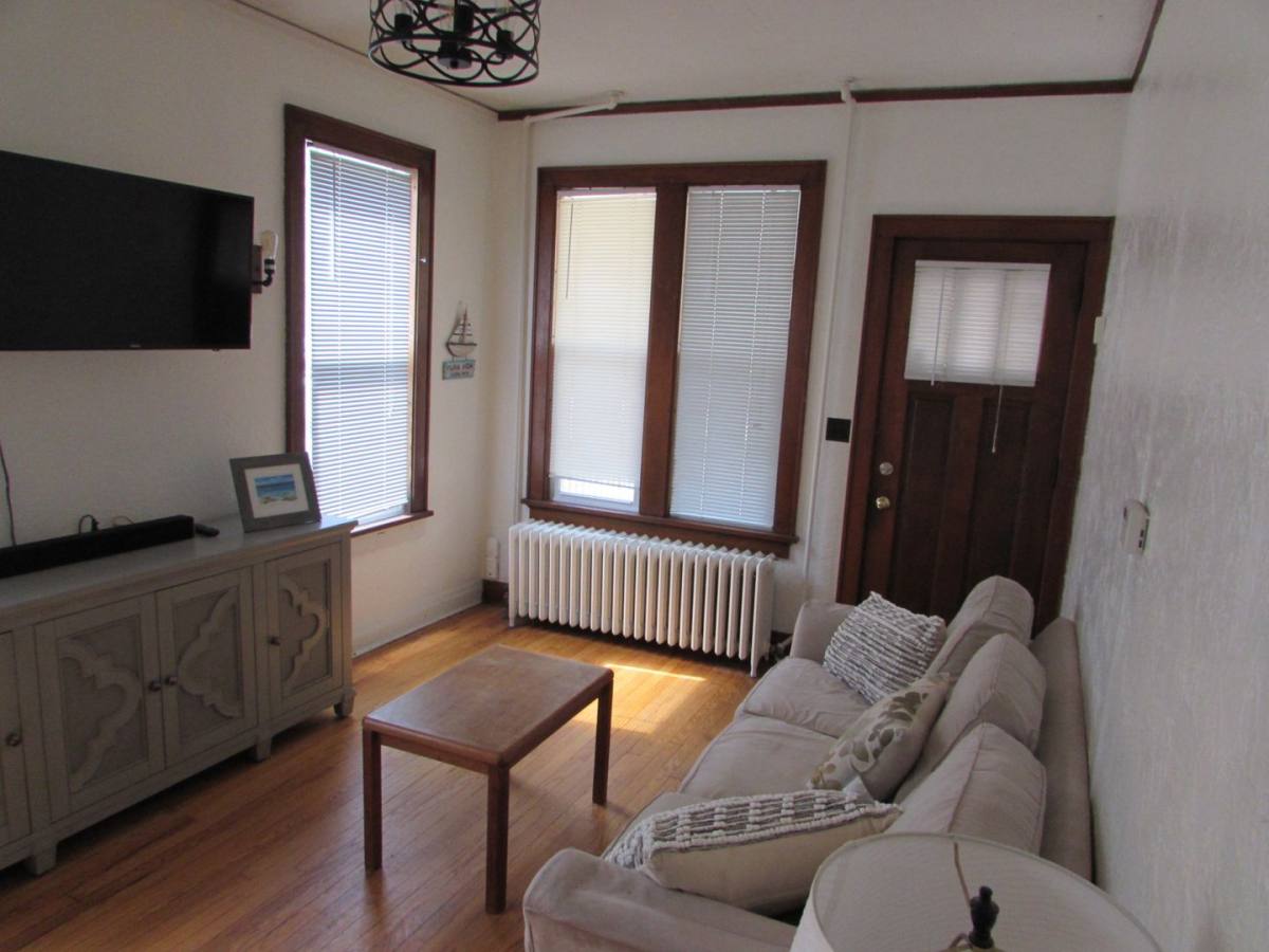 Apartment for rent at 2107-2109 University Ave, Madison, WI 53726