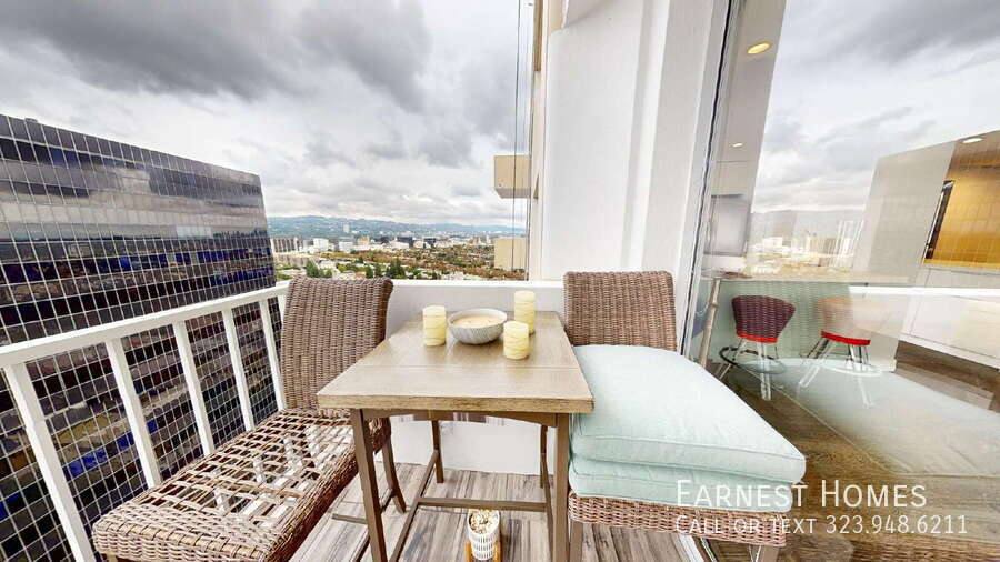 Apartment for rent at 2160 Century Park E #2001, Los Angeles, CA 90067