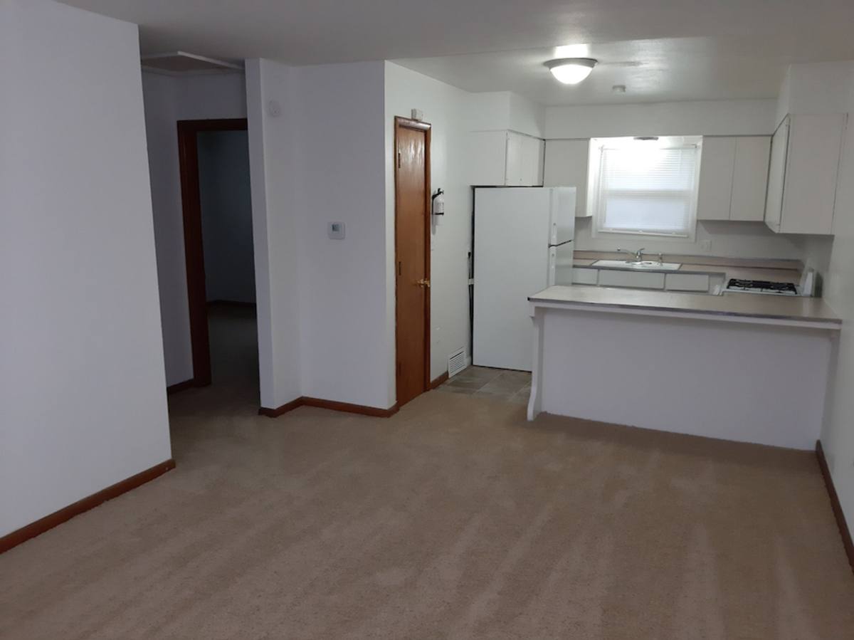 Apartment for rent at 1027 Southpark Dr, Columbia, MO 65201