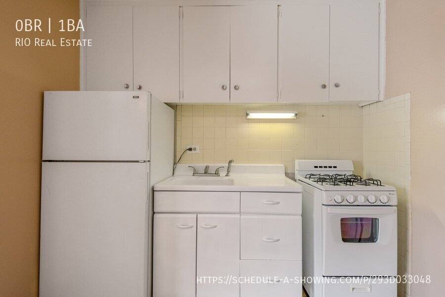 Apartment for rent at 935 N Logan St #306, Denver, CO 80203