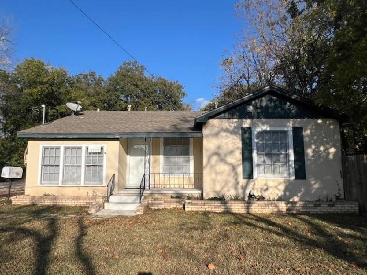House for rent at 3717 N 26th St, Waco, TX 76708