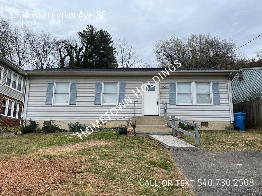 House for rent at 1334 Belleview Ave SE, Roanoke, VA 24014