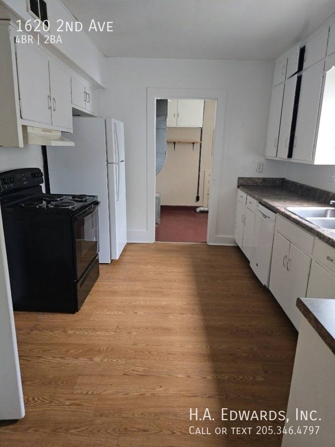 House for rent at 1620 2nd Ave, Tuscaloosa, AL 35401