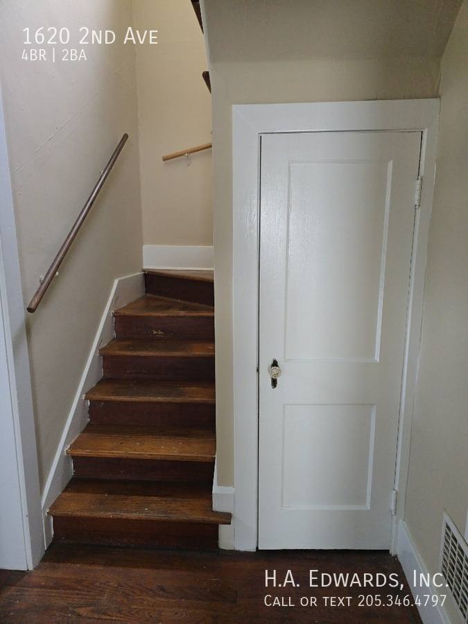 House for rent at 1620 2nd Ave, Tuscaloosa, AL 35401