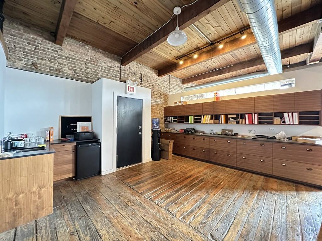 Apartment for rent at 3122 Carroll #FA9, Chicago, IL 60612