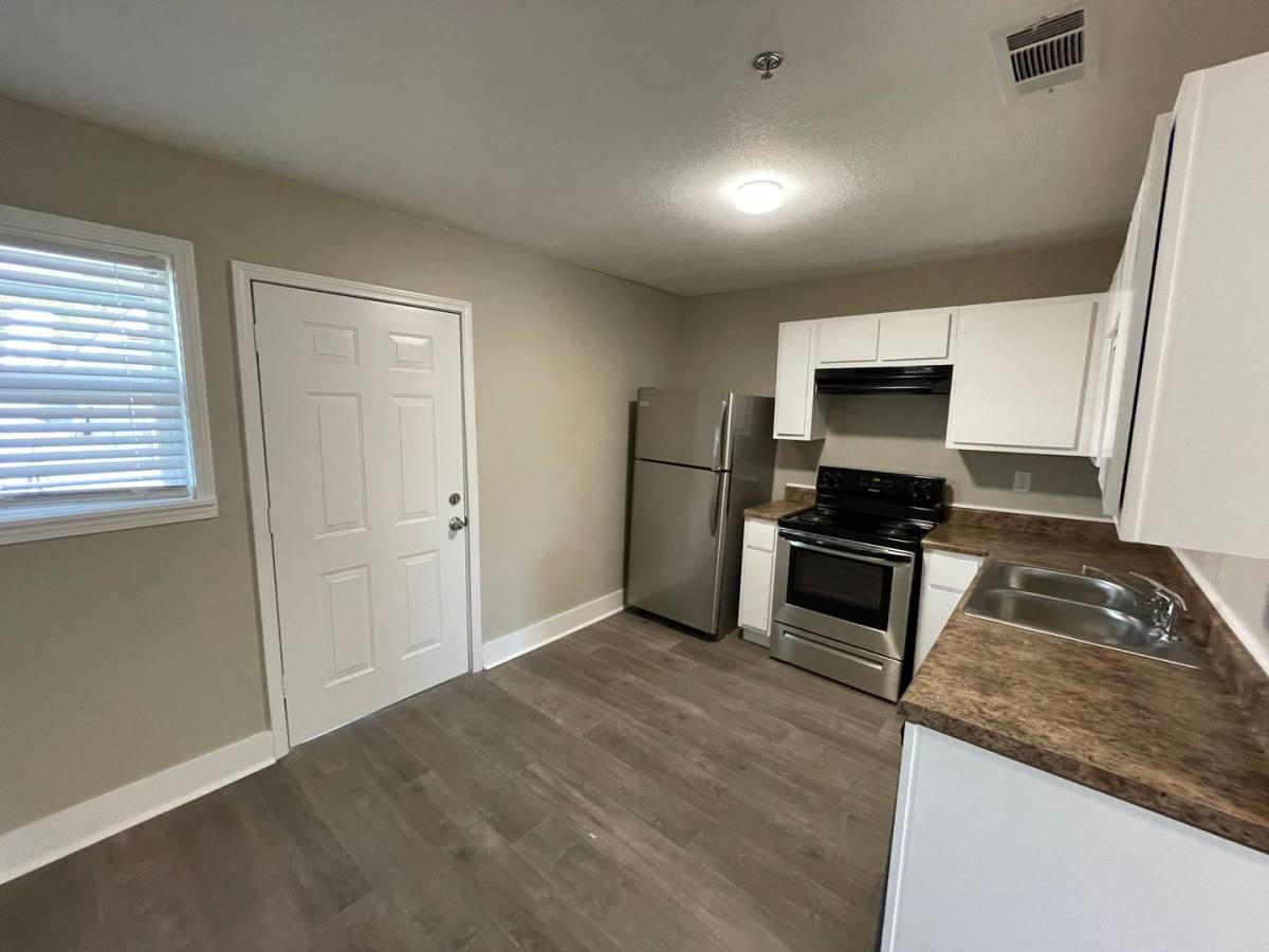 Apartment for rent at 2420 Dudley St, Jonesboro, AR 72401