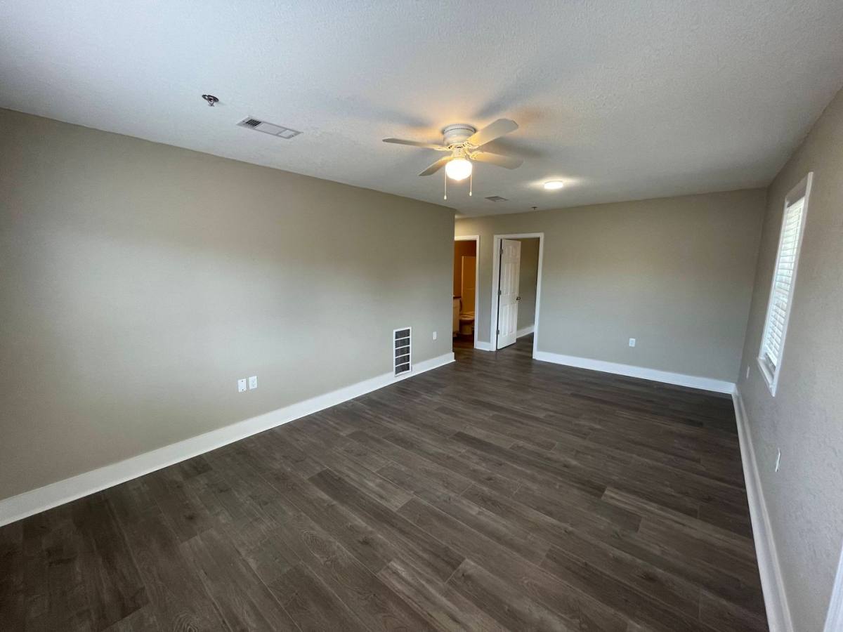 Apartment for rent at 2420 Dudley St, Jonesboro, AR 72401