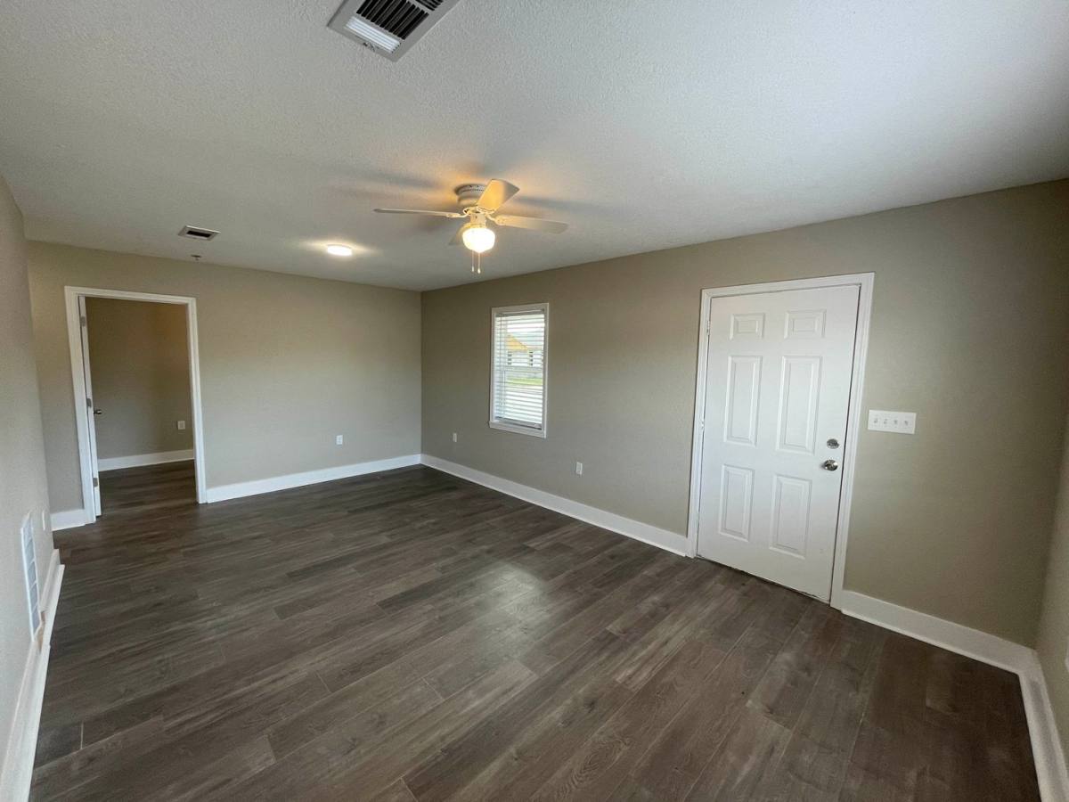 Apartment for rent at 2420 Dudley St, Jonesboro, AR 72401