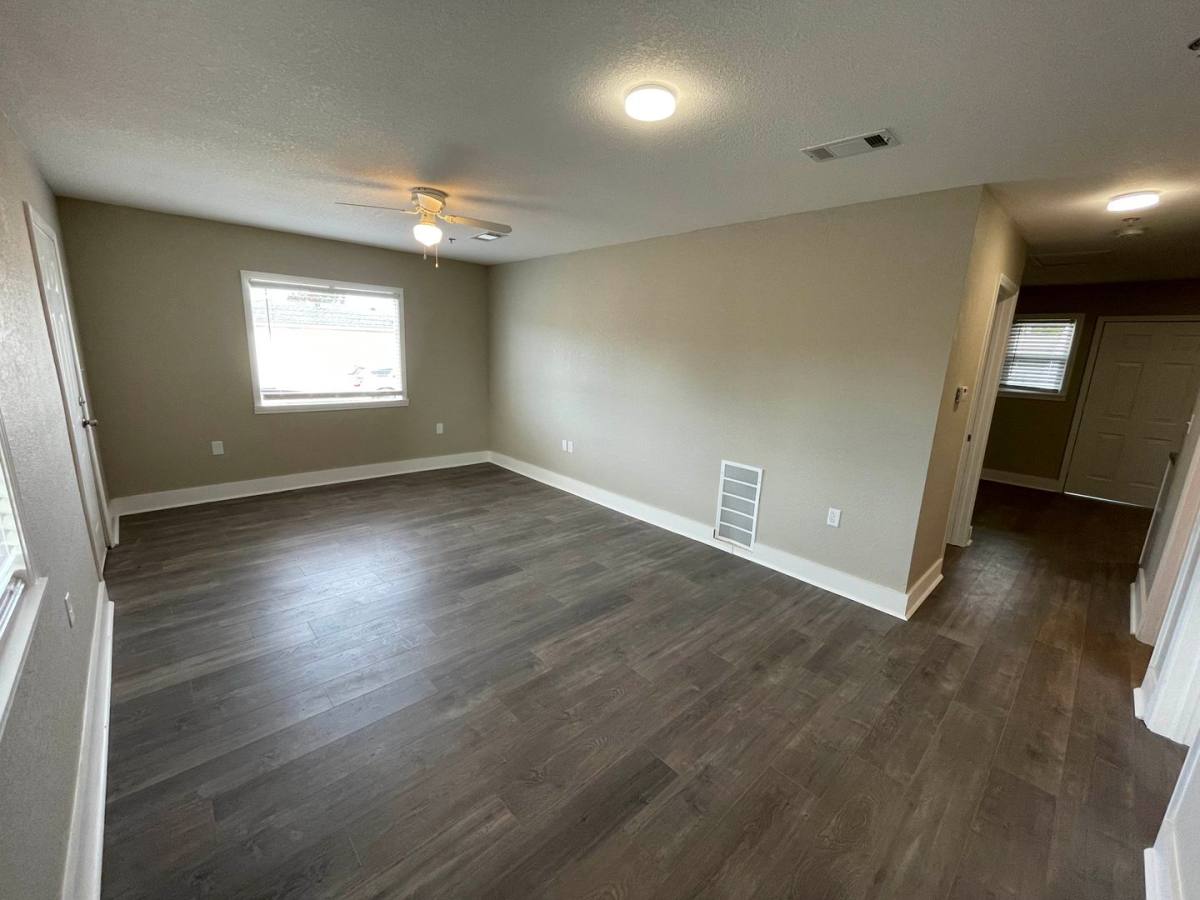 Apartment for rent at 2420 Dudley St, Jonesboro, AR 72401