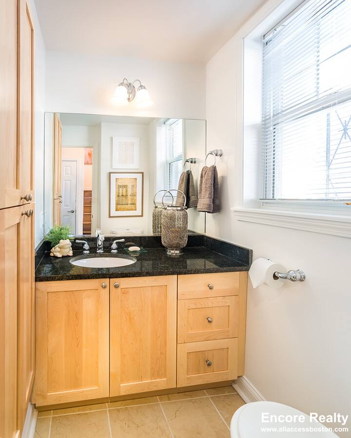 Apartment for rent at 79 Thornton Rd, Hyannis Port, MA 02647