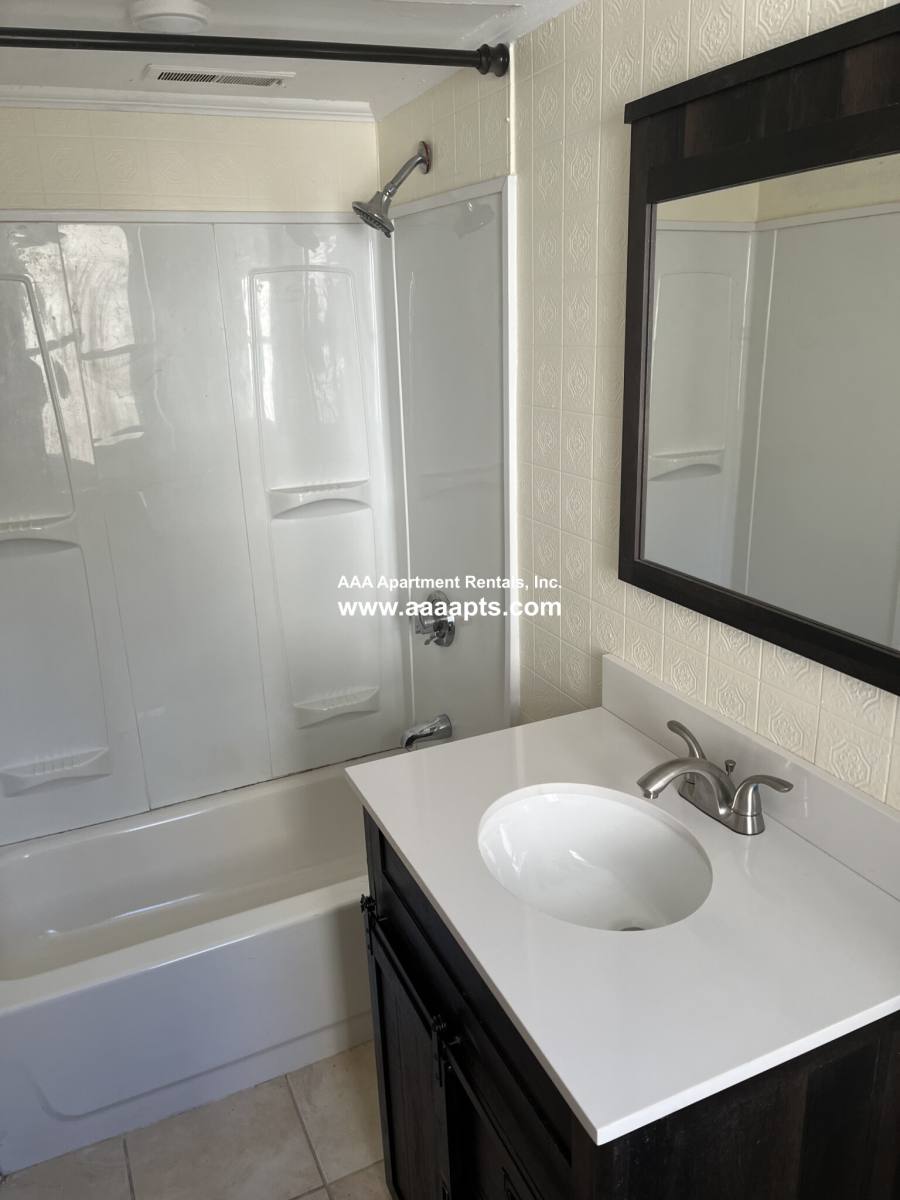 Apartment for rent at 162 Union St #3, Everett, MA 02149
