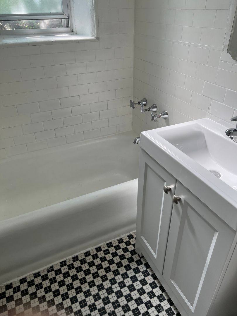 Apartment for rent at 120 Rutgers St, Belleville, NJ 07109