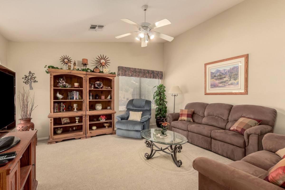 House for rent at 9559 E Sunburst Dr, Chandler, AZ 85248