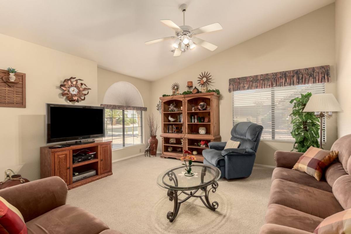 House for rent at 9559 E Sunburst Dr, Chandler, AZ 85248