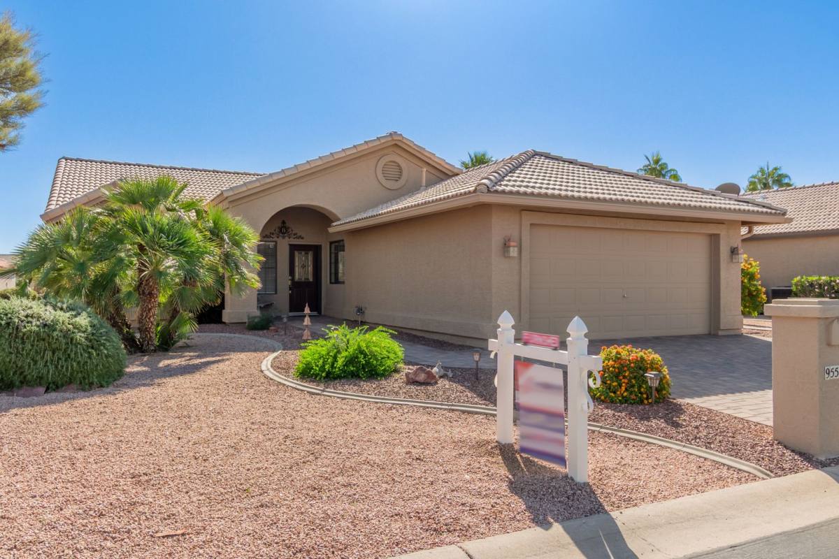 House for rent at 9559 E Sunburst Dr, Chandler, AZ 85248