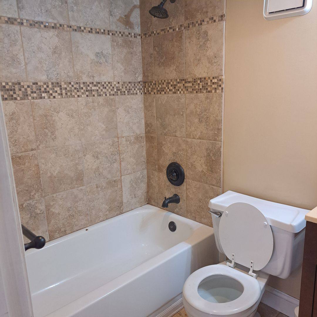 Apartment for rent at 510 14th St, Knoxville, TN 37916