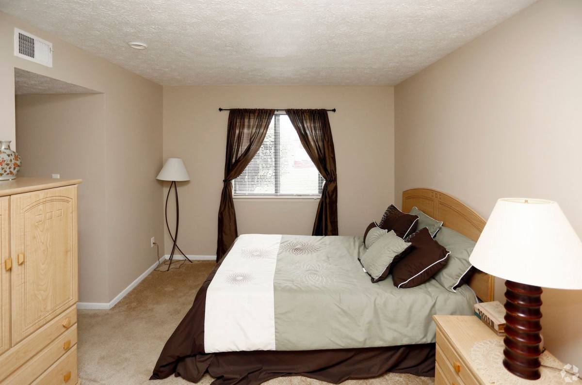 Apartment for rent at 545 English Village Dr, Indianapolis, IN 46239
