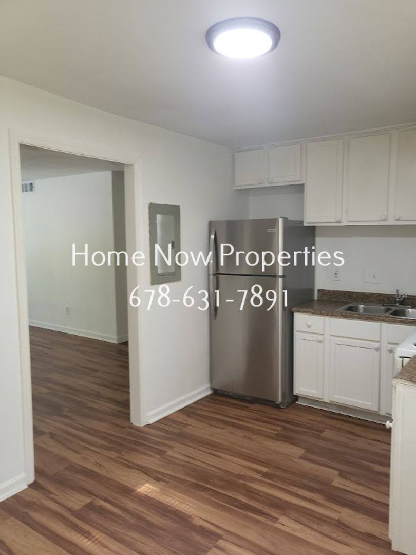 Apartment for rent at 1630 Line St, Decatur, GA 30032