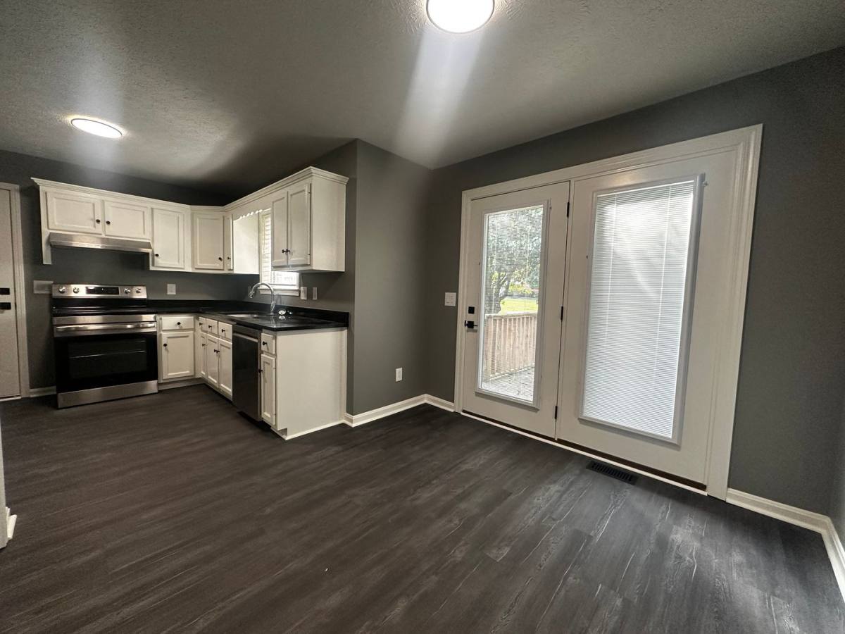 House for rent at 931 Meadowlark Dr, White House, TN 37188