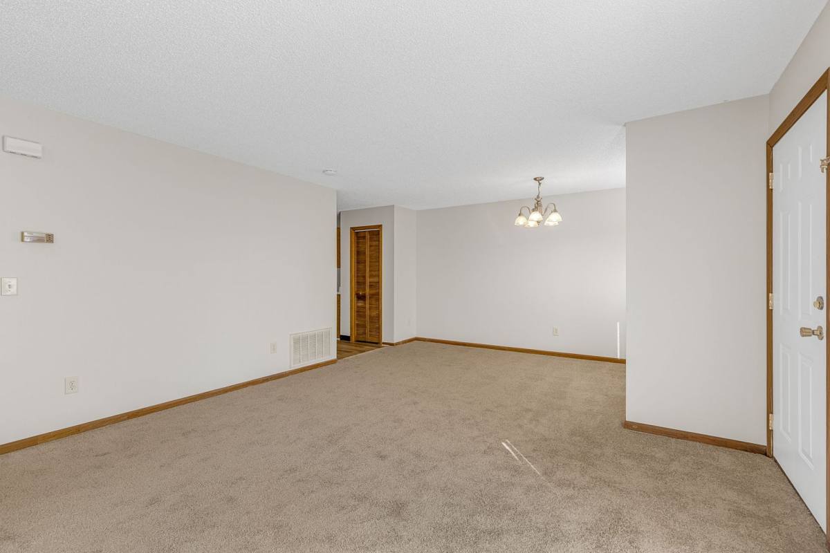 Apartment for rent at 1 Shagbark Lane, Seneca, SC 29678