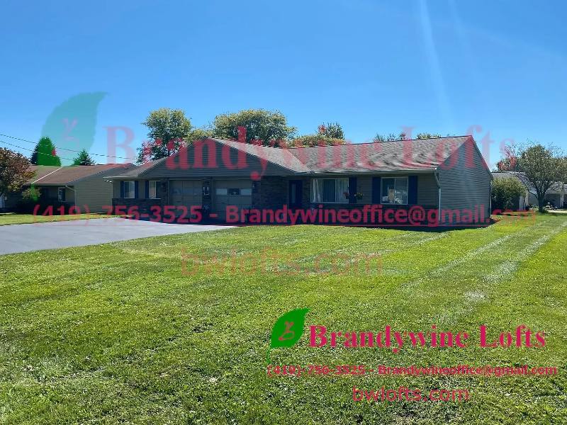 Townhouse for rent at 649 Straub Rd W, Mansfield, OH 44904
