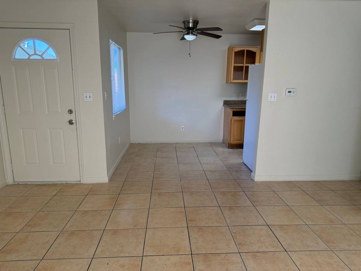 Apartment for rent at 101 Tabor Ave, Fairfield, CA 94533